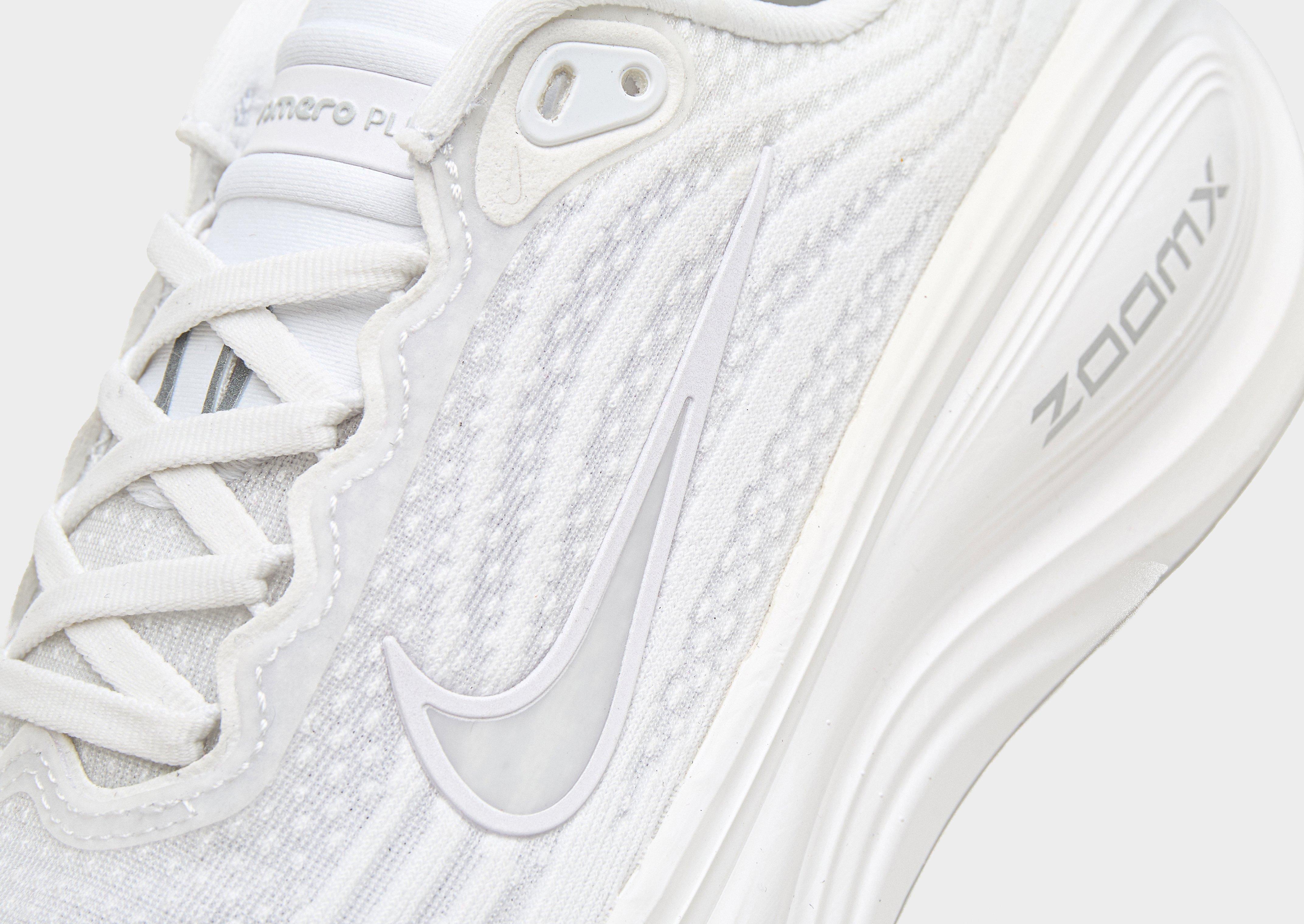 Nike Vomero Plus
