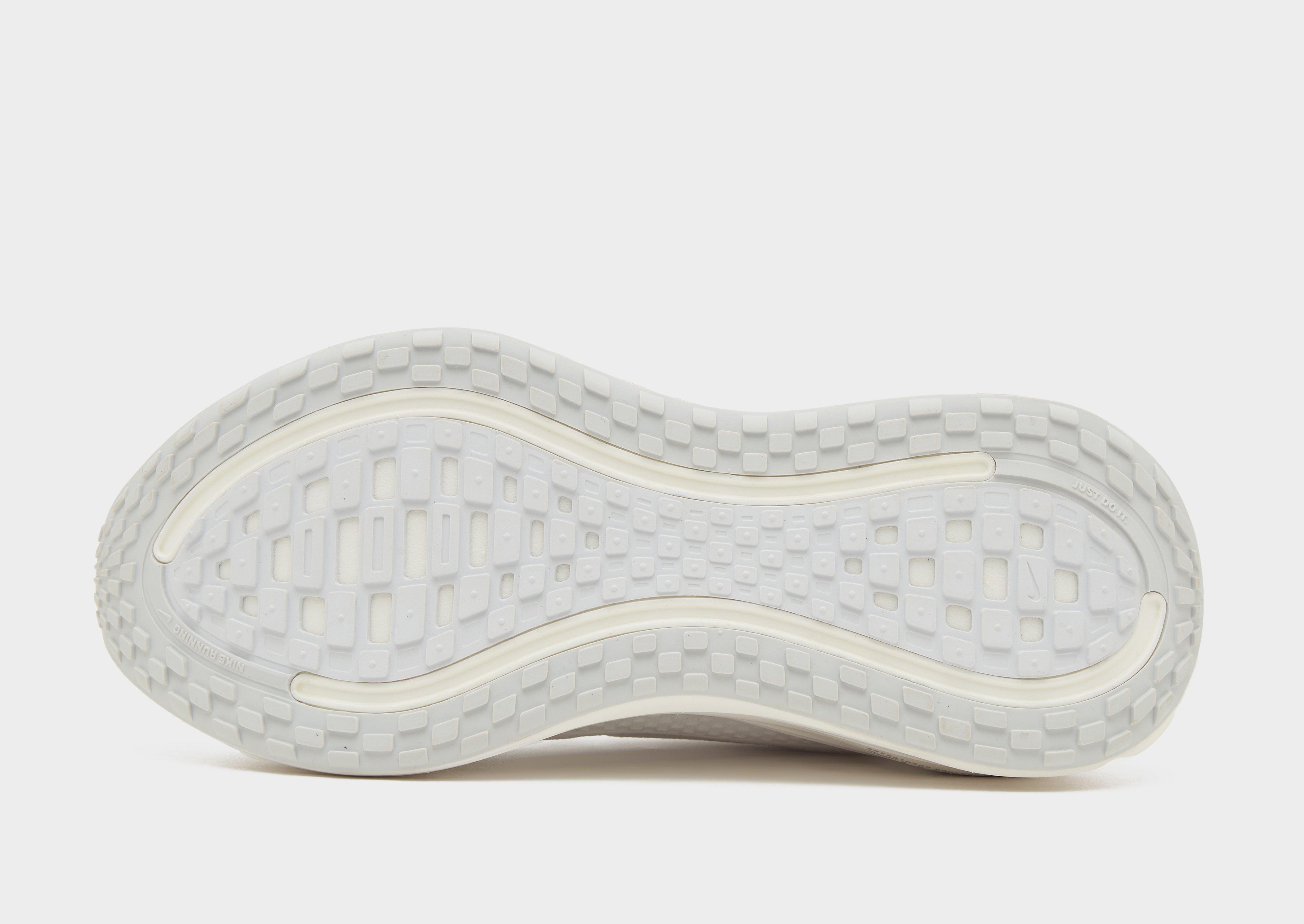 Nike Vomero Plus