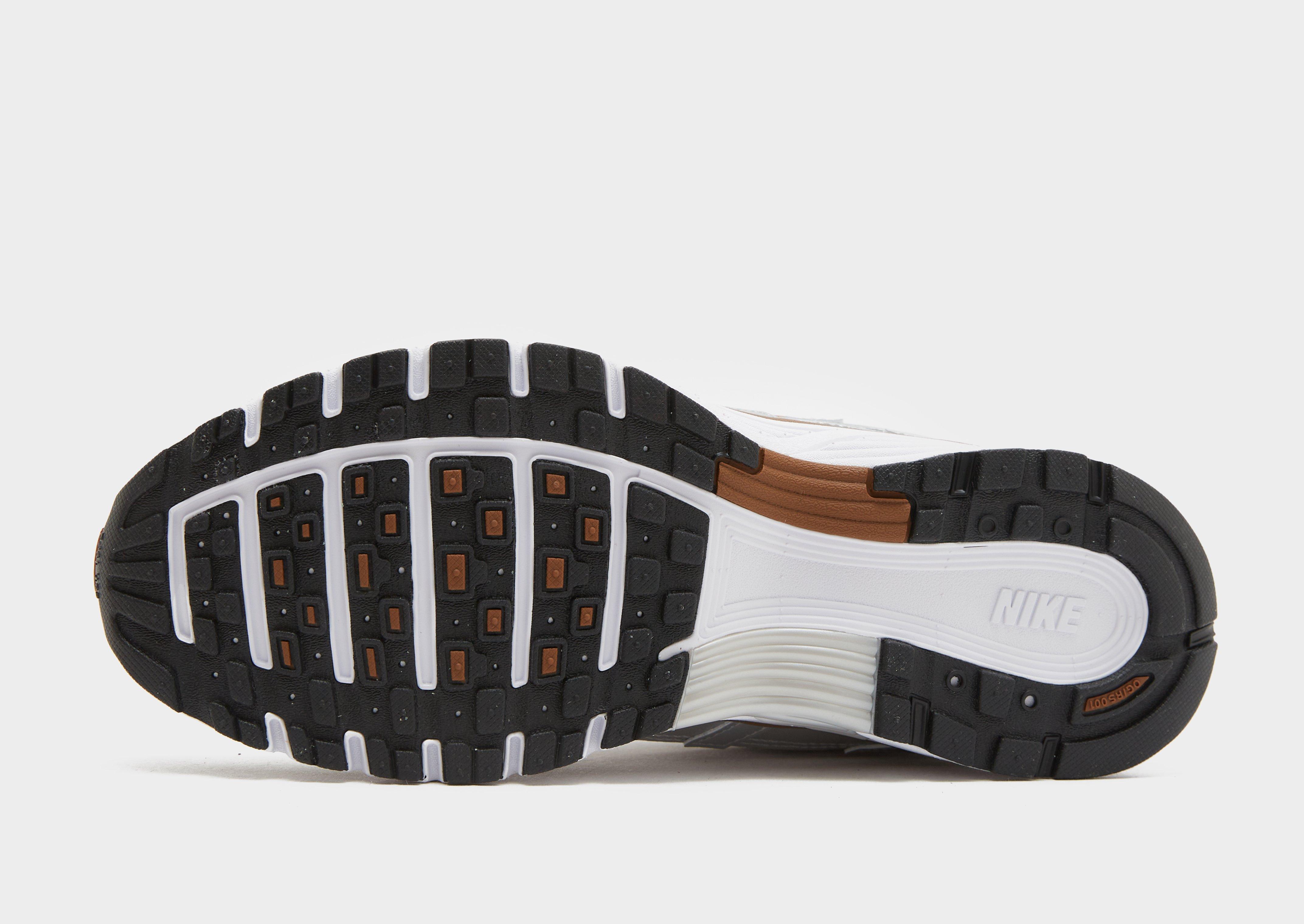 Buty sneakersy damskie NIKE P-6000 BV1021-109 Srebrny