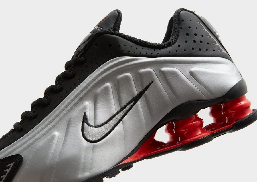 Buty sneakersy damskie NIKE W SHOX R4 AR3565-011 Czarny