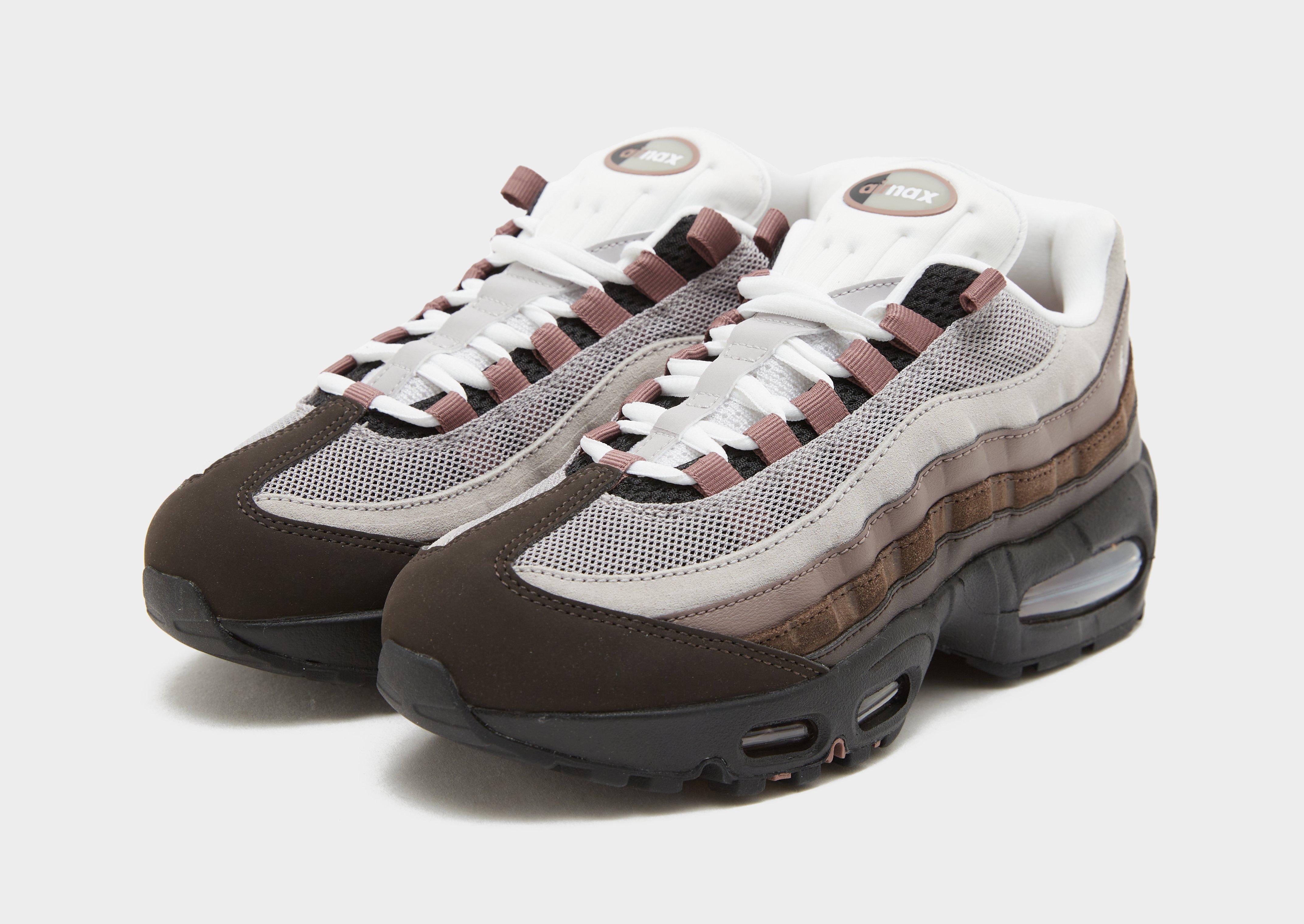 Adidași de damă NIKE W NIKE AIR MAX 95 IB6396-200 Maro