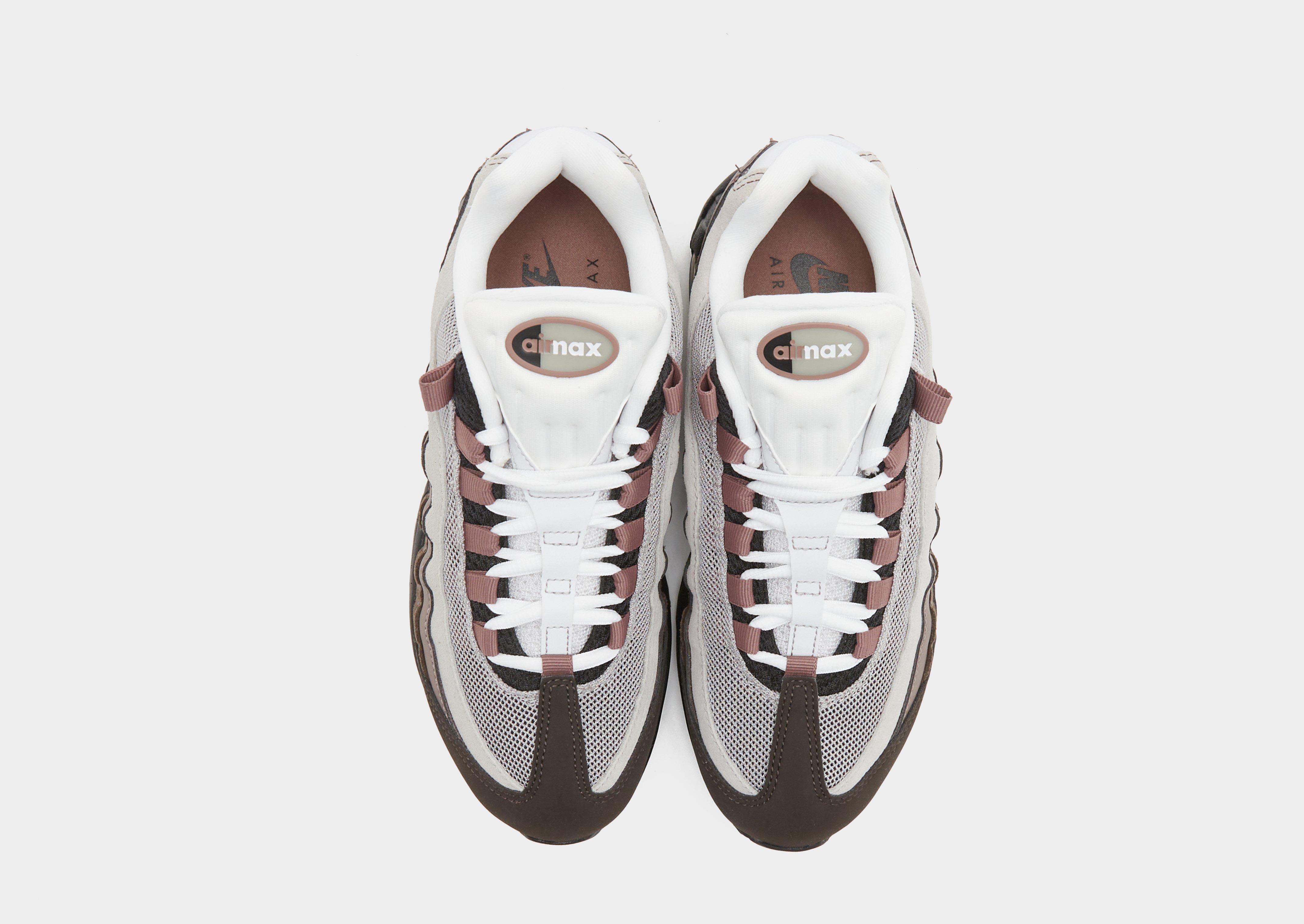 Adidași de damă NIKE W NIKE AIR MAX 95 IB6396-200 Maro