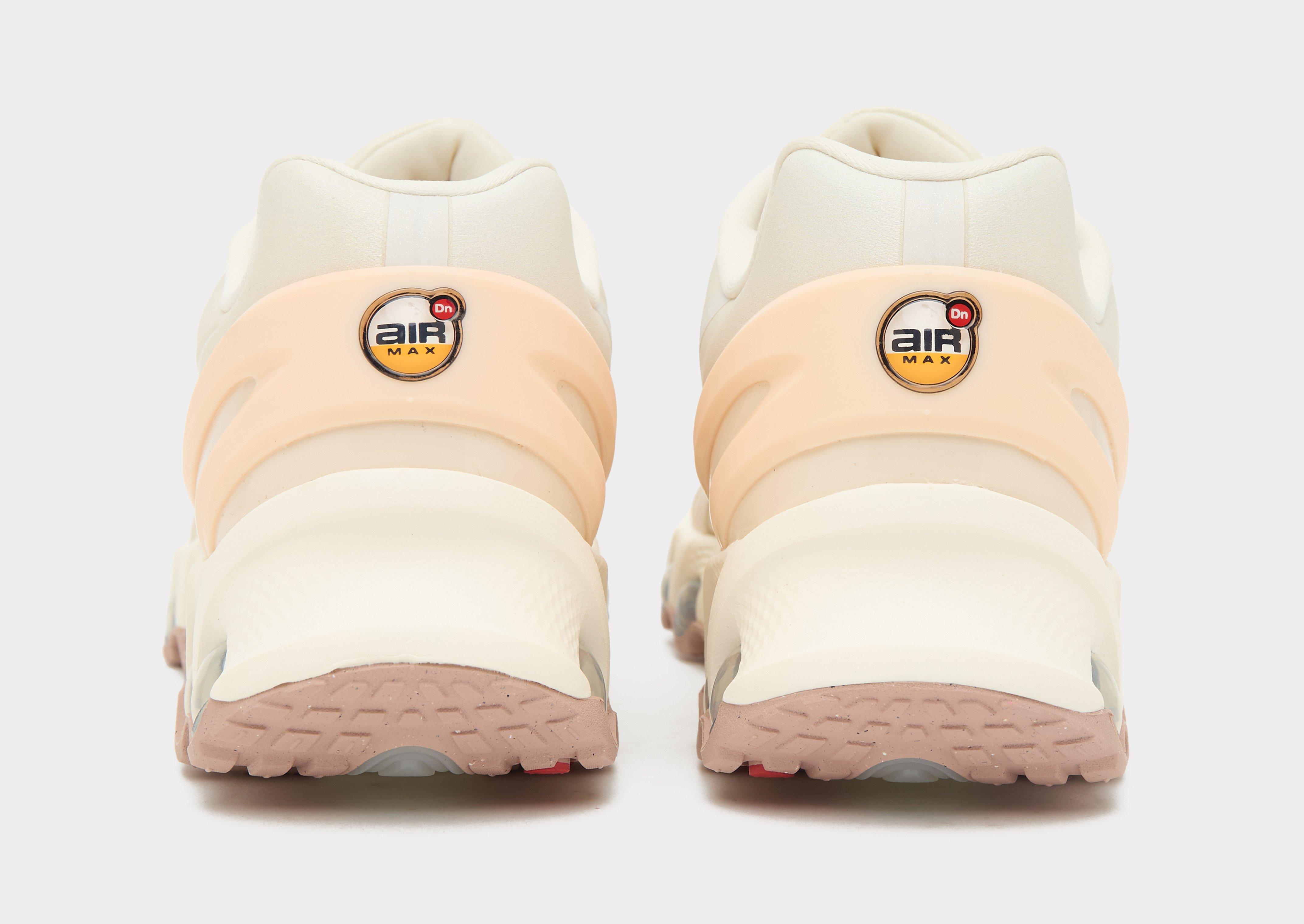 Buty sneakersy damskie NIKE W AIR MAX DN8 IH5084-219 Beżowy