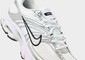 NIKE W AIR MAX MOTO 2K
