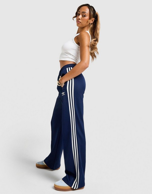 adidas Spodnie Adicolor Classic Track Pant Regular