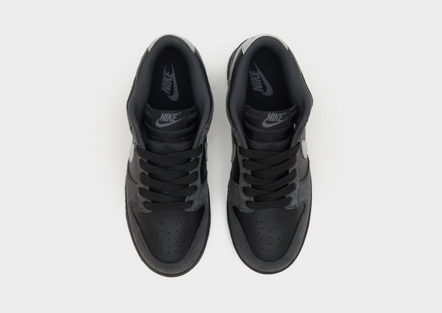 Adidași de damă NIKE WMNS NIKE DUNK LOW II7636-001 Negru