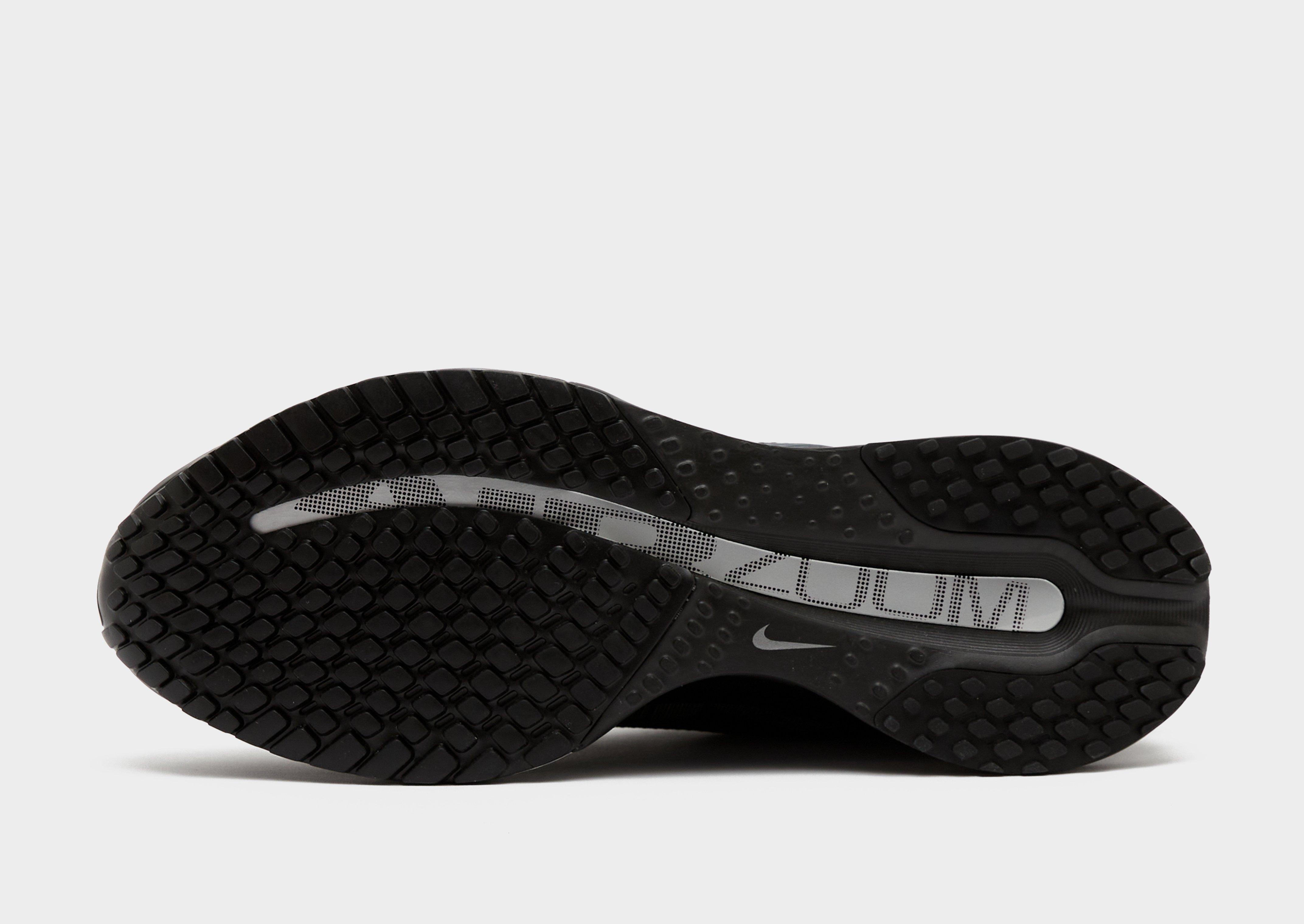 Férfi futócipők NIKE PEGASUS PREMIUM HQ2592-005 Fekete