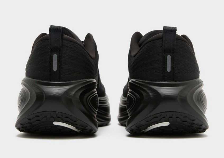 Nike Vomero Plus