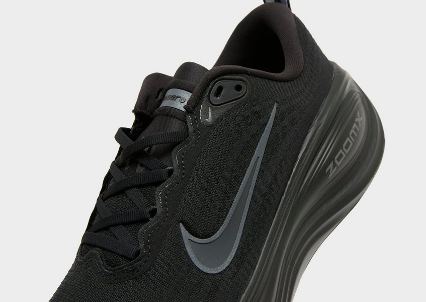 Nike Vomero Plus
