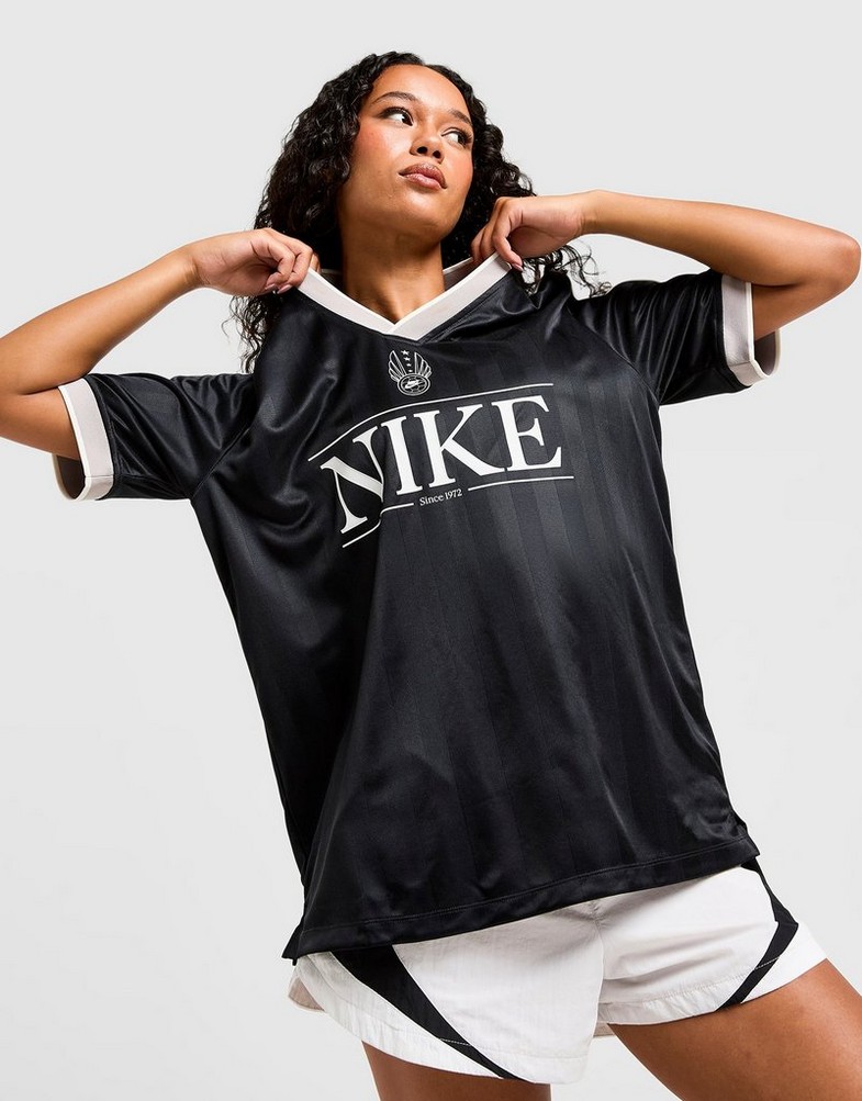 Tricou pentru femei NIKE TRICOU W NSW V NECK JERSEY IH8504-010 Negru