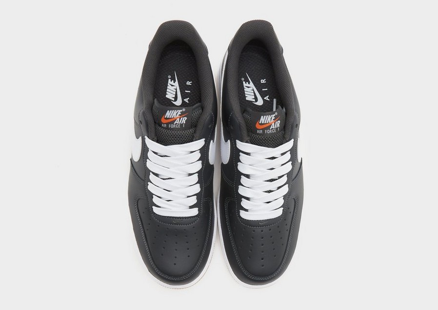 Adidași pentru bărbați NIKE AIR FORCE 1 '07 LV8  II7630-001 Negru