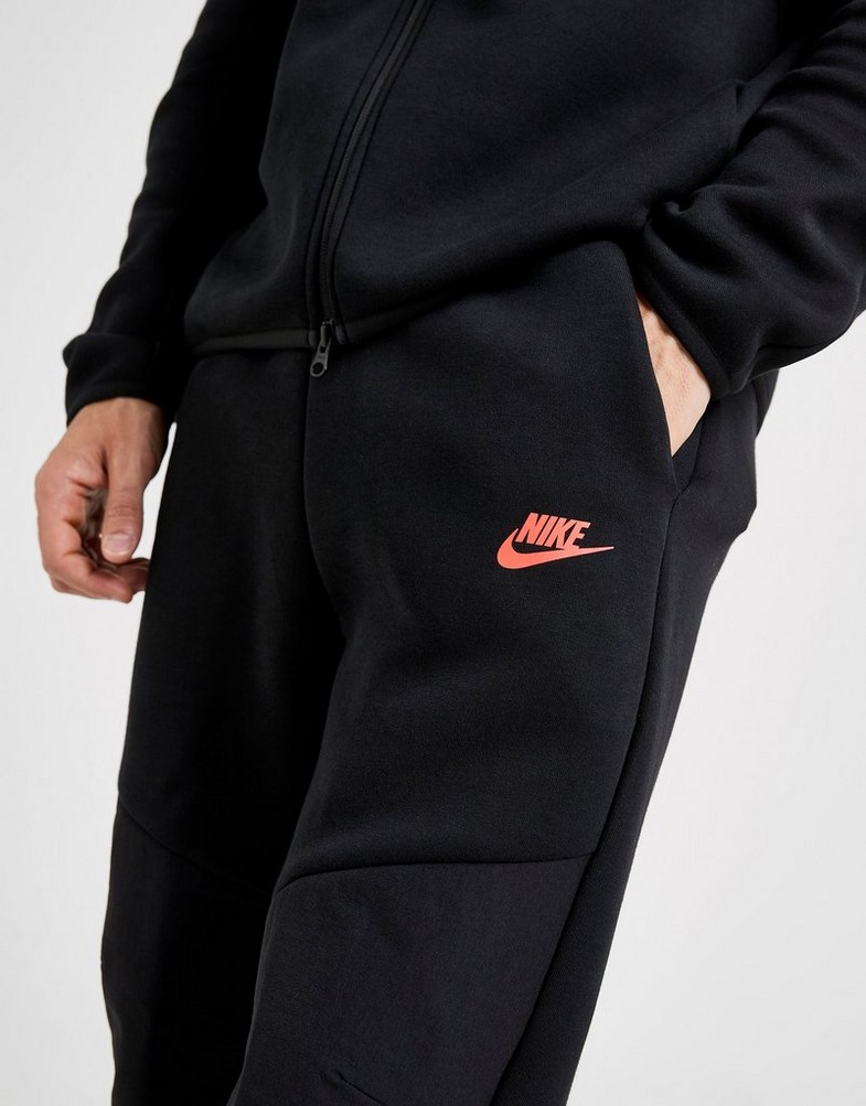 Pánske nohavice NIKE NOHAVICE  M NK TCH MIX JGGR IH4303-010 Čierna