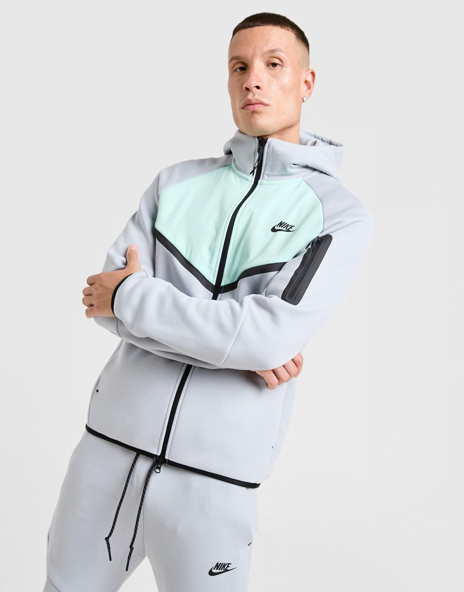 Férfi pulóverek NIKE PULÓVER KAPUCNIS M NK TCH MIX WR HOODIE IH4302-012 Szürke