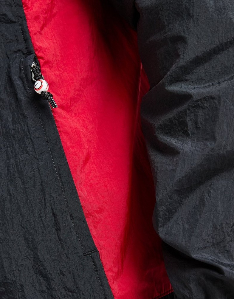 Bluză pentru bărbați NIKE BLUZĂ CU GLUGĂ M NK RPLT90TRK JKT HQ3391-010 Negru