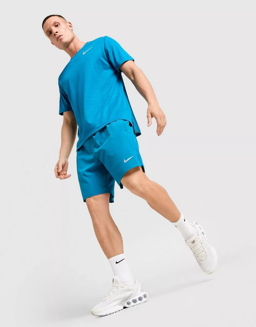 NIKE ФУТБОЛКА M NK DF MILER SS, фото 1 з 6