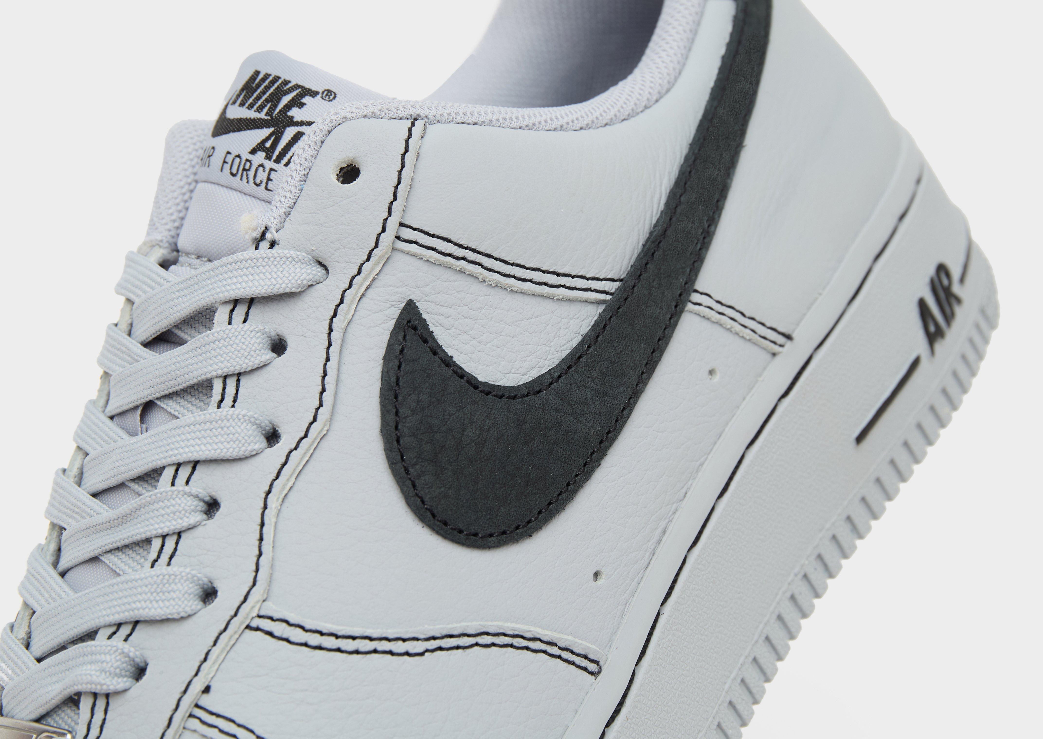 Adidași pentru bărbați NIKE AIR FORCE 1 '07 LV8  HQ2037-004 Gri
