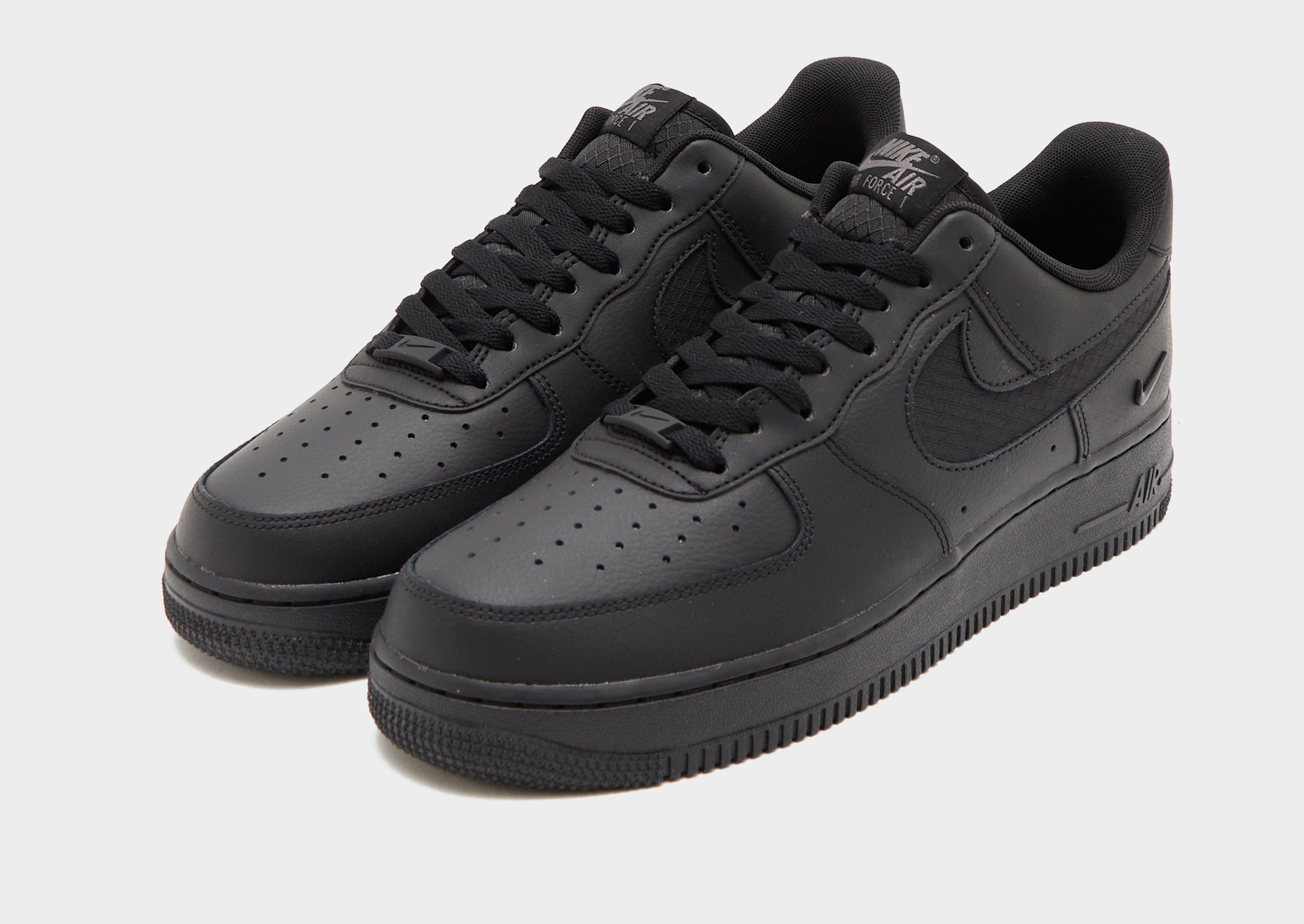 Muške tenisice NIKE AIR FORCE 1 '07 LV8  IH4452-001 crna