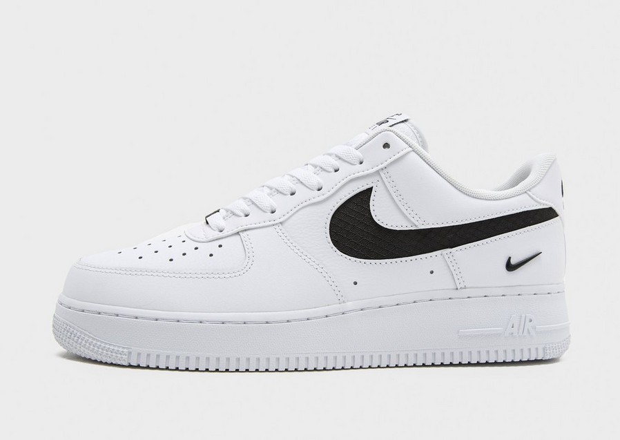 Adidași pentru bărbați NIKE AIR FORCE 1 '07 LV8  IH4452-100 Negru