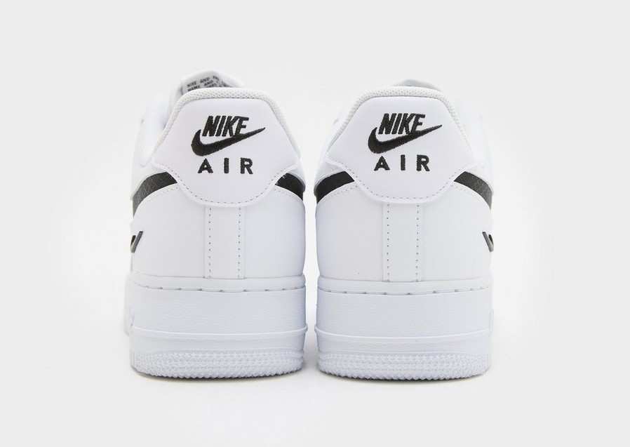 Adidași pentru bărbați NIKE AIR FORCE 1 '07 LV8  IH4452-100 Negru