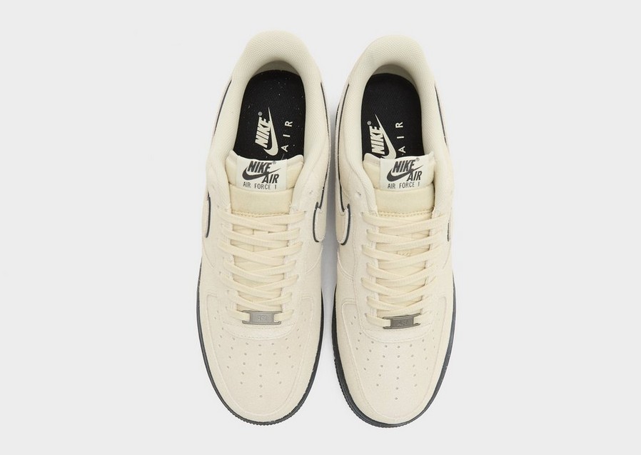 Adidași pentru bărbați NIKE AIR FORCE 1 '07 LV8  HQ1966-200 Bej