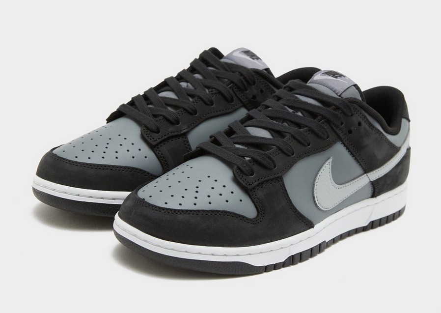 Adidași pentru bărbați NIKE DUNK LOW  IB3079-001 Negru