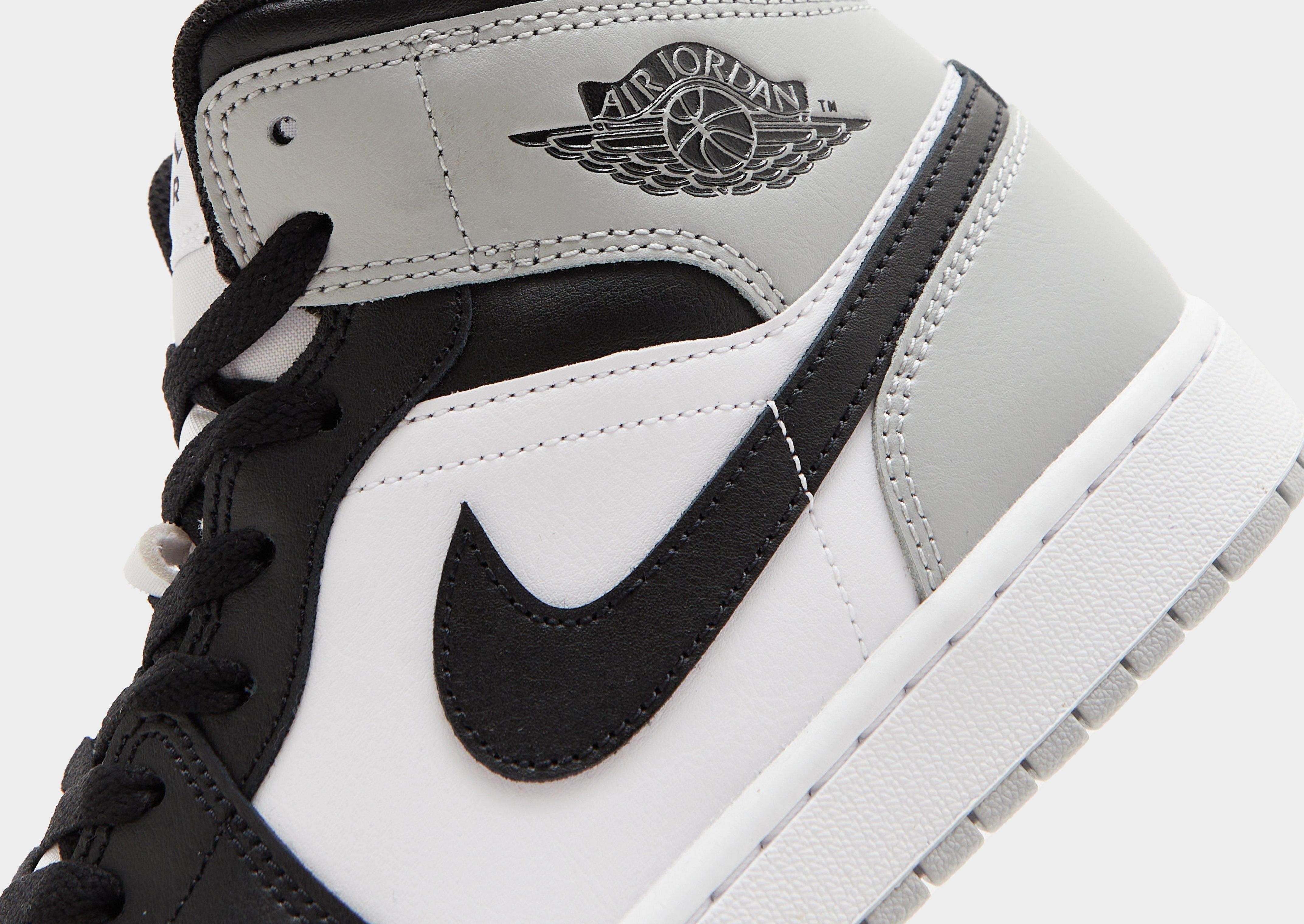 Pánske tenisky AIR JORDAN 1 MID DQ8426-101 Čierna