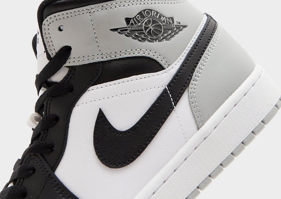 Adidași pentru bărbați AIR JORDAN 1 MID DQ8426-101 Negru