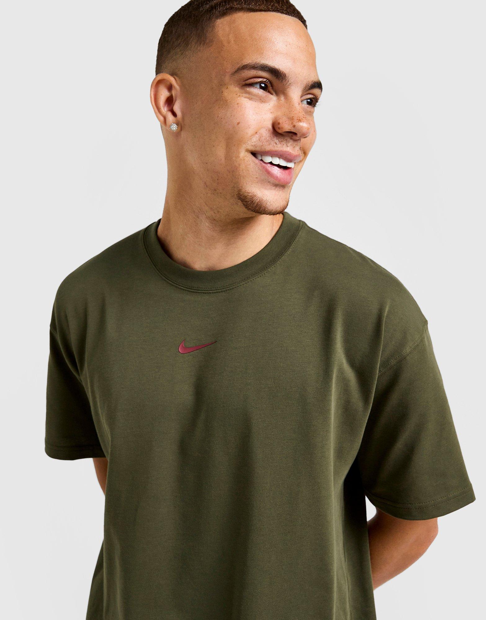 Чоловічі футболки NIKE ФУТБОЛКА M NRG NOCTA CS TEE SS IB5673-325 Хакі