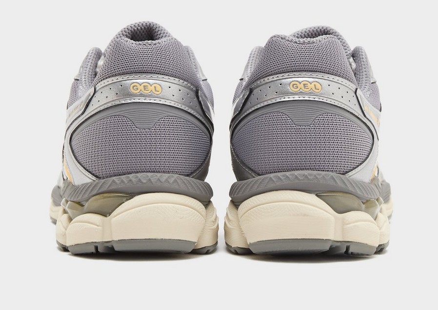 Adidași pentru bărbați ASICS GEL-CUMULUS 16 1203A733-101 Argintiu