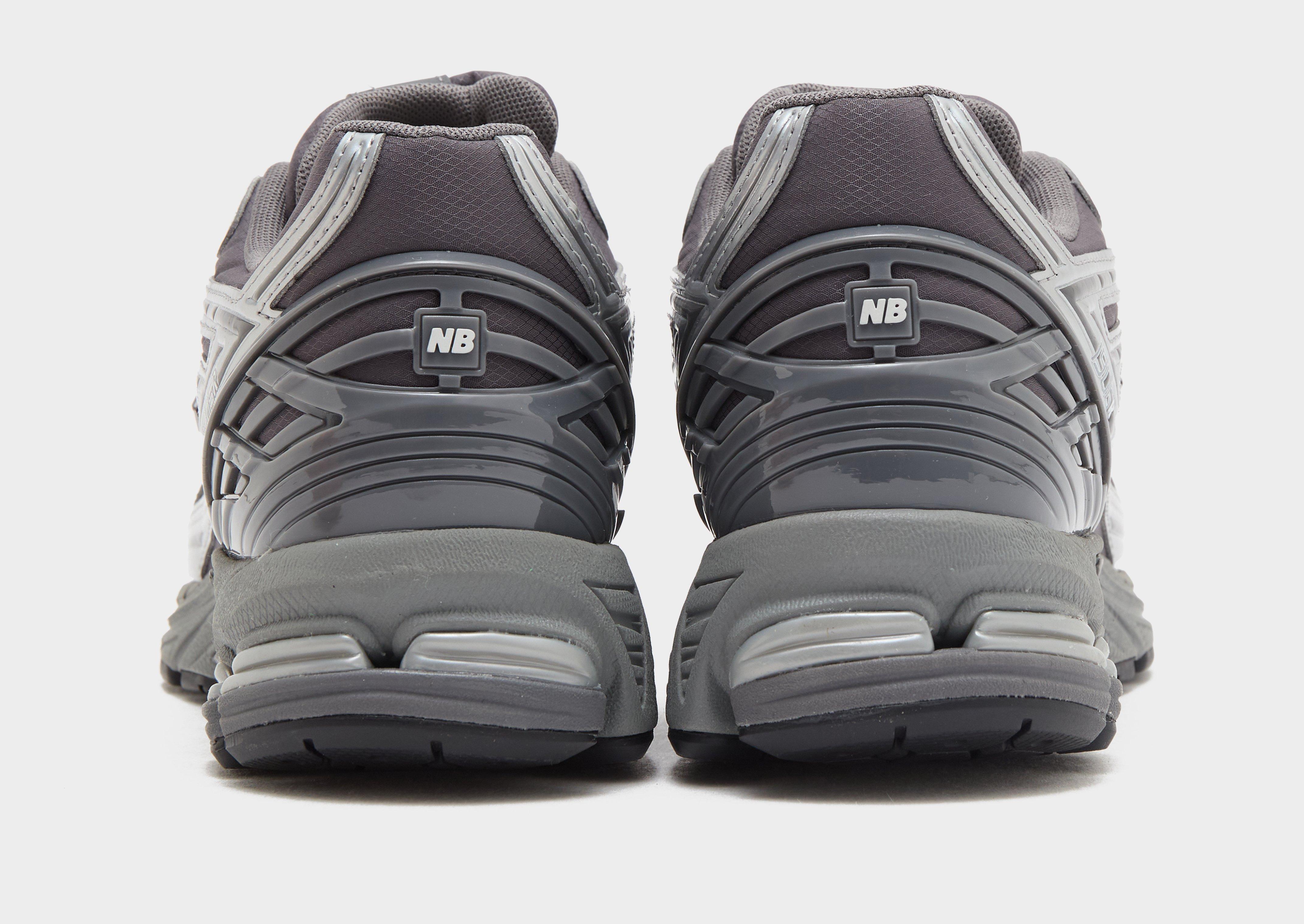 New Balance 1906