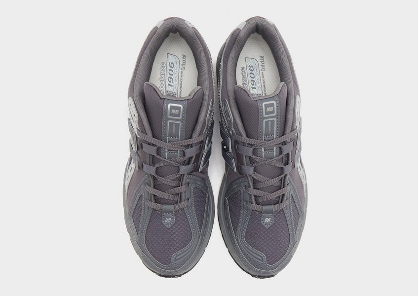 New Balance 1906