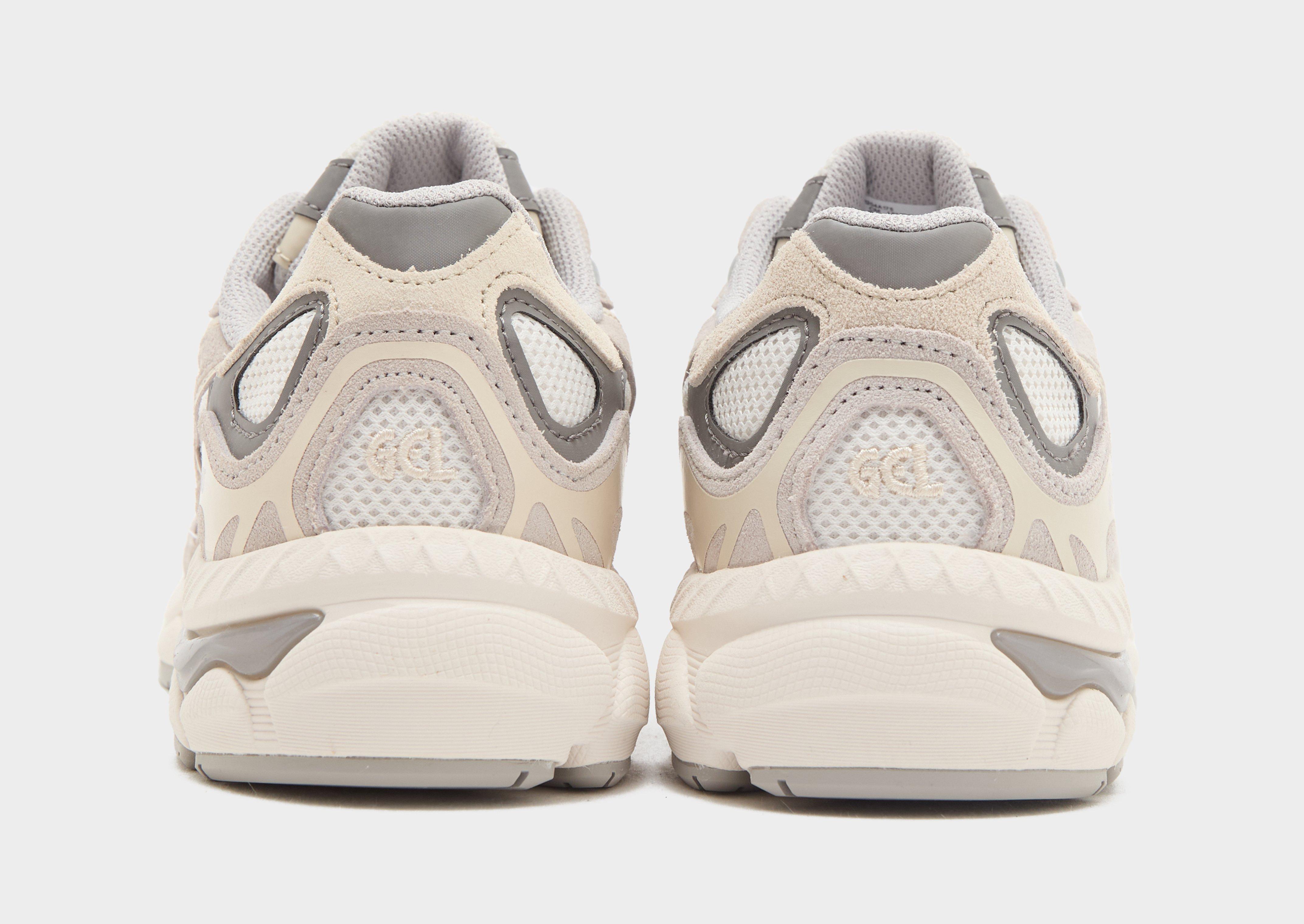 Buty sneakersy dla dzieci ASICS GEL-NYC GS 1204A175-100 Beżowy