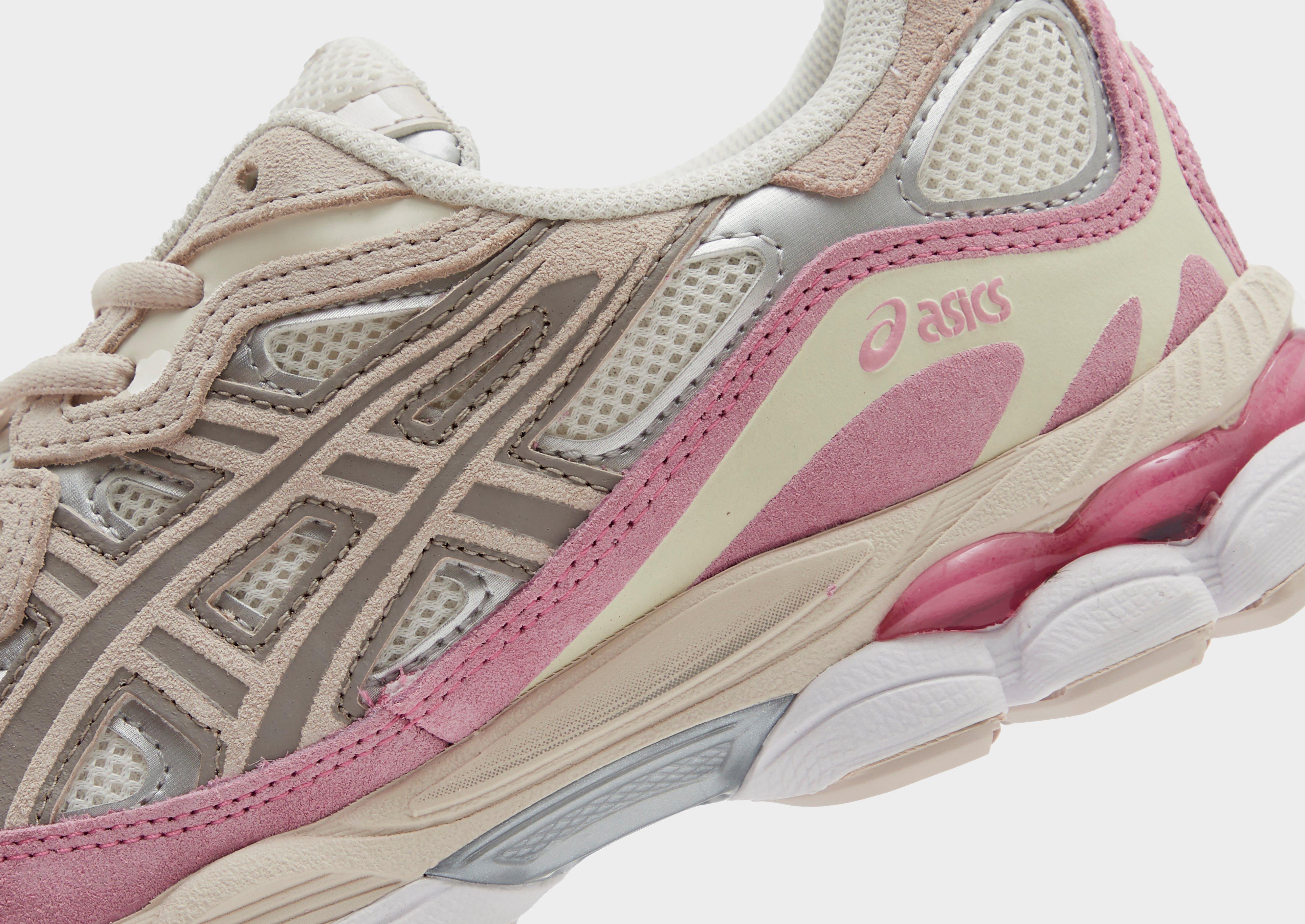 Дамски обувки ASICS GEL-NYC 1203A383-104 Розов