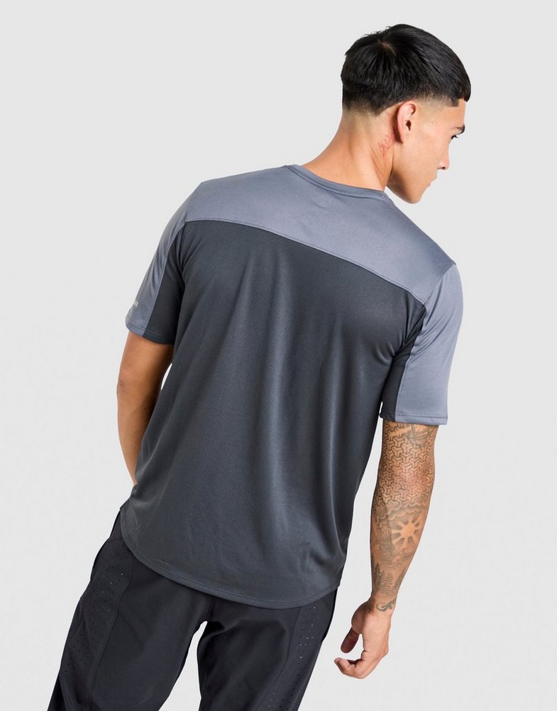 Tricou pentru bărbați UNDER ARMOUR TRICOU TECH HYBRID SS 6007954-016 Gri