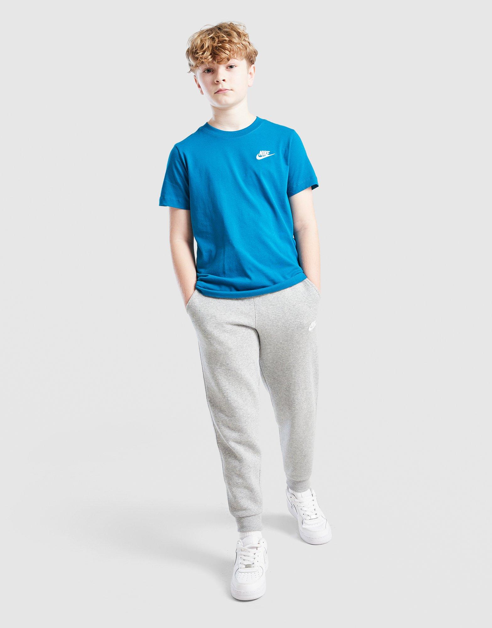 Detské tričko NIKE TRIČKO K NSW TEE EMB FUTURA LBR FZ5177-301 Zelená