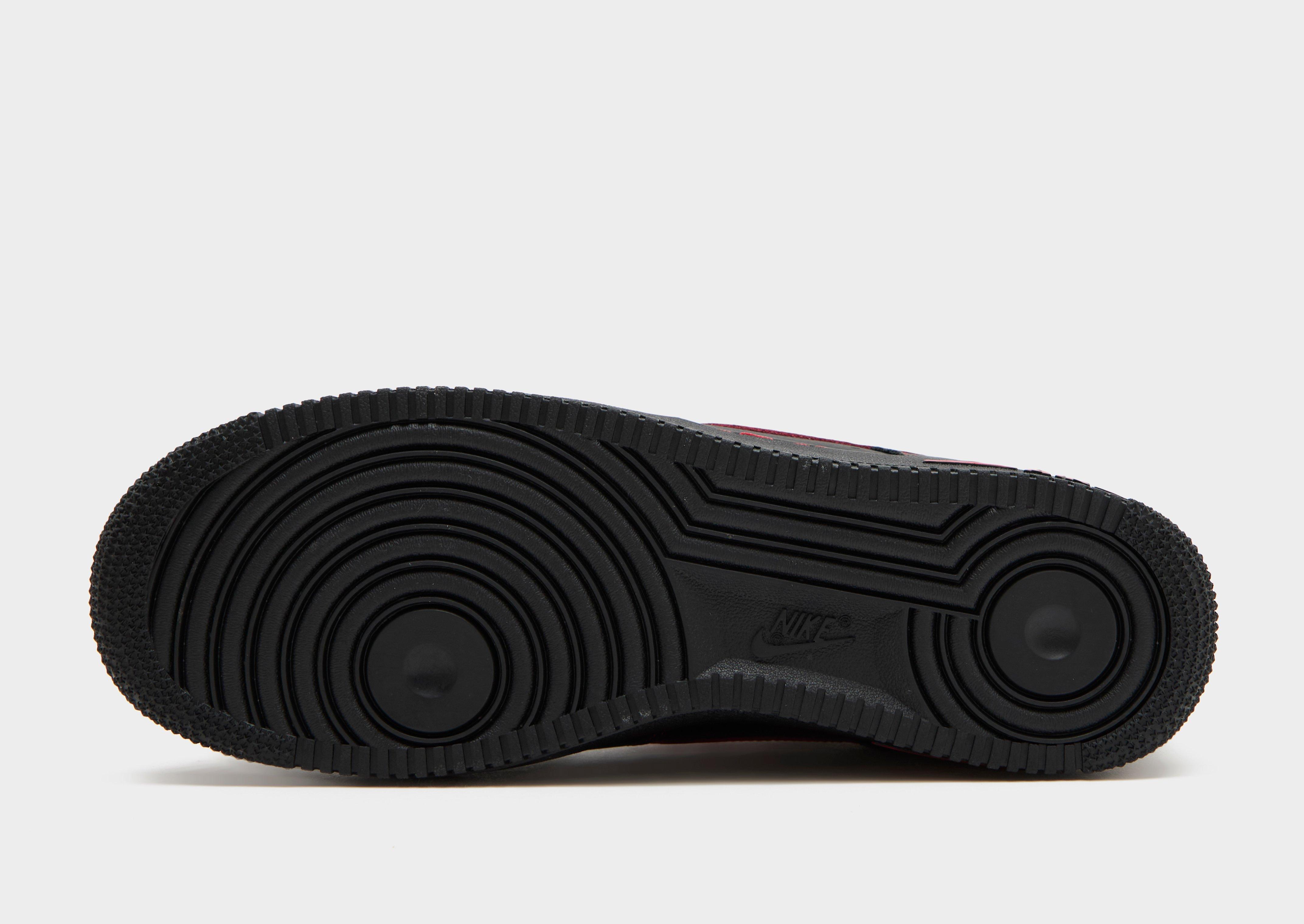 Pánske tenisky NIKE AIR FORCE 1 '07 LV8 ESS+ HQ2037-005 Čierna