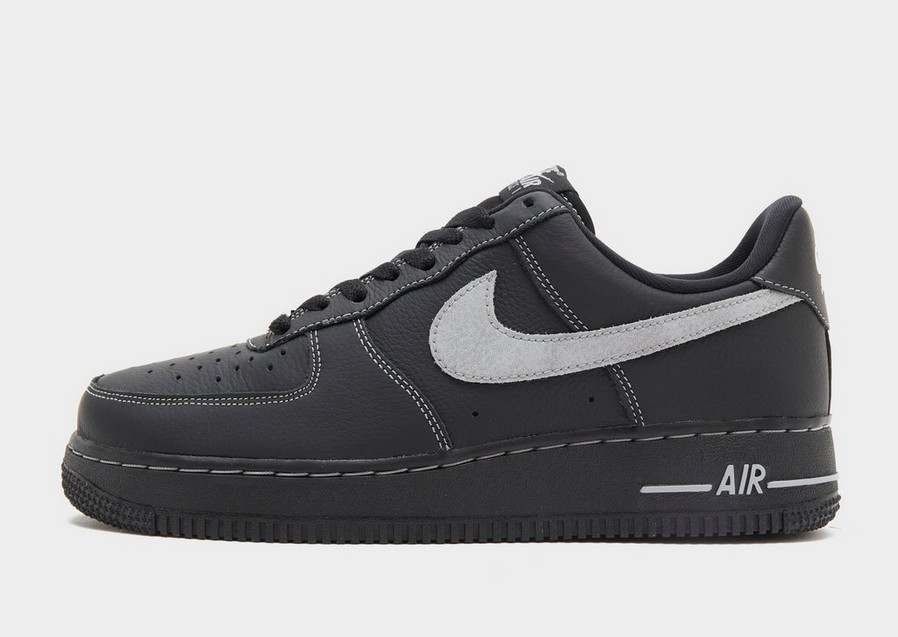 Adidași pentru bărbați NIKE AIR FORCE 1 '07 LV8 ESS+ HQ2037-006 Negru
