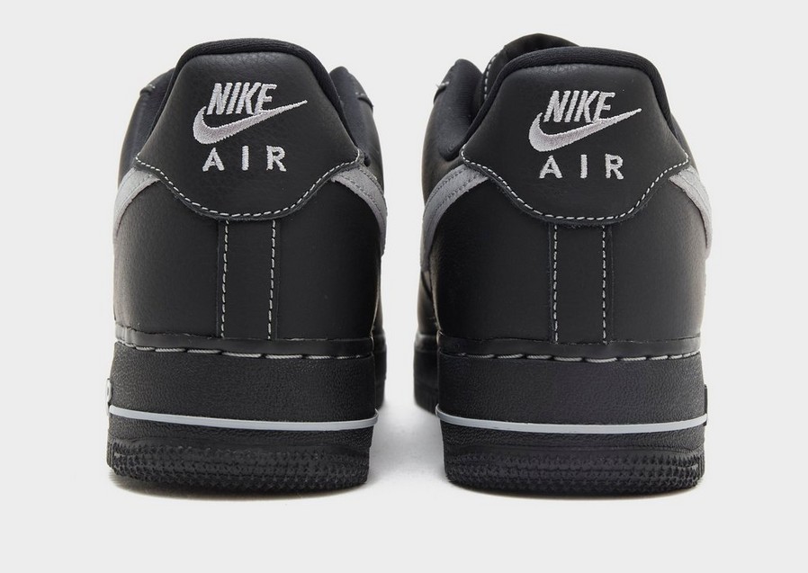 Adidași pentru bărbați NIKE AIR FORCE 1 '07 LV8 ESS+ HQ2037-006 Negru
