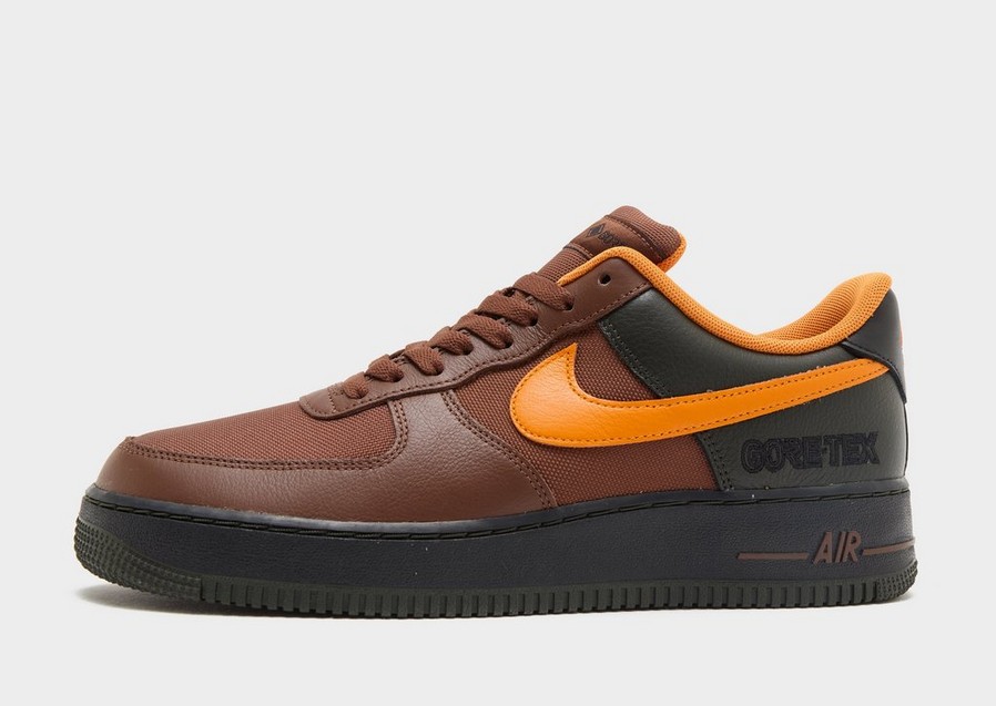 Adidași pentru bărbați NIKE AIR FORCE 1 GTX CK2630-201 Maro