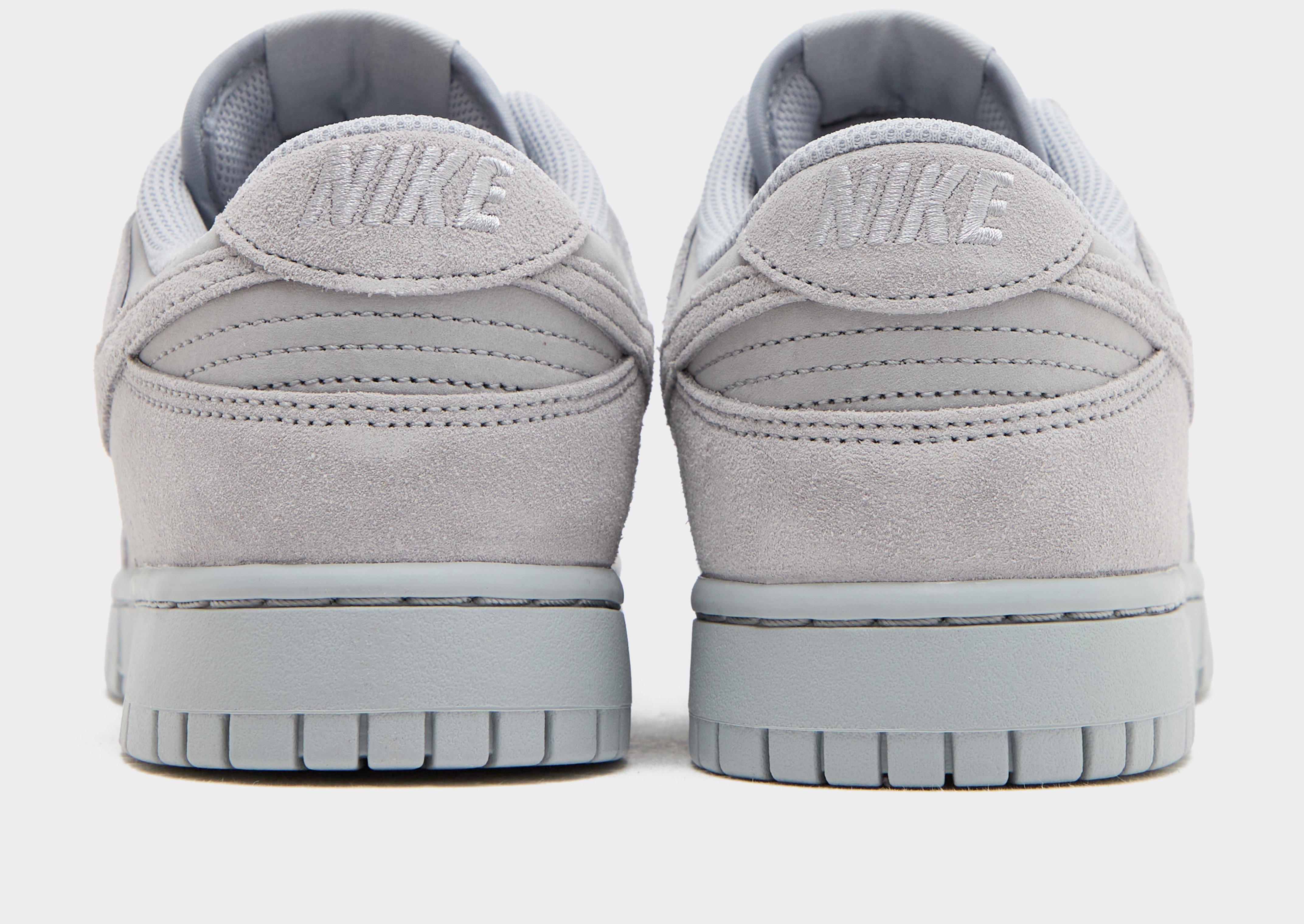 Buty sneakersy męskie NIKE DUNK LOW RETRO SE NUBUCK IB6651-002 Szary