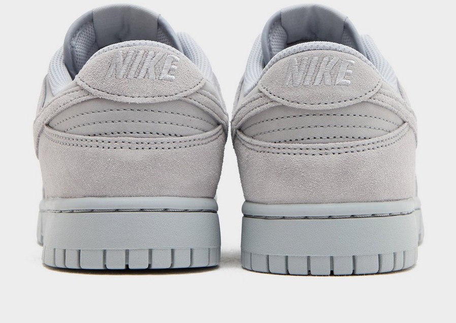 Adidași pentru bărbați NIKE DUNK LOW RETRO SE NUBUCK IB6651-002 Gri