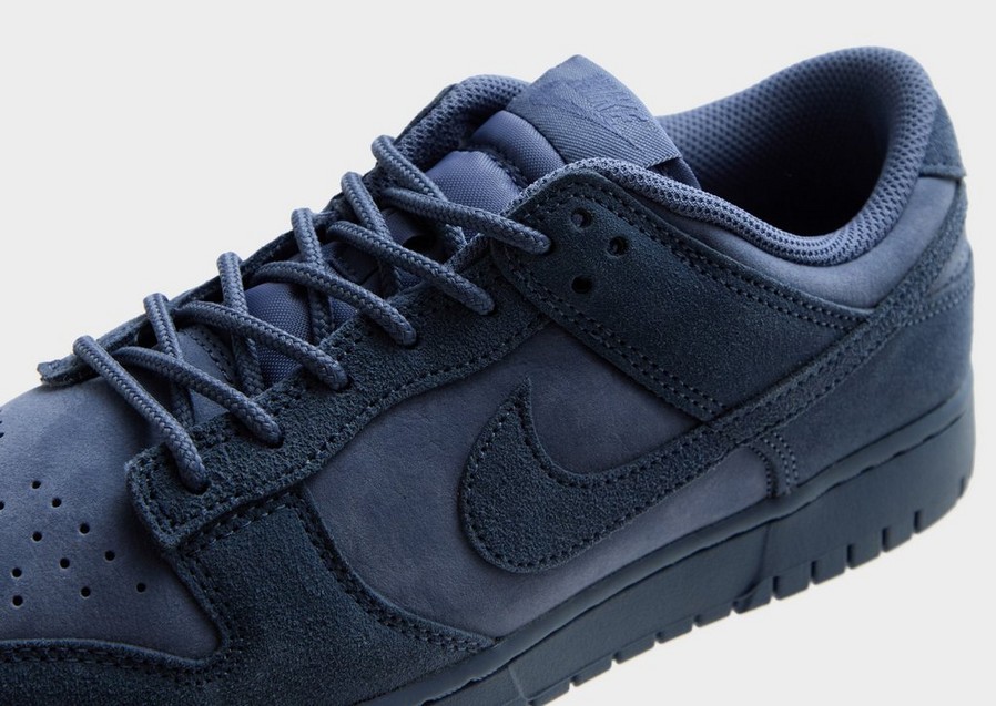 Adidași pentru bărbați NIKE DUNK LOW RETRO SE NUBUCK IB6651-400 Albastru