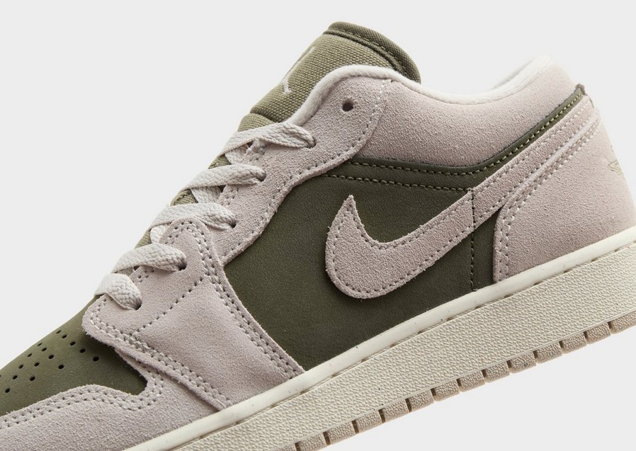 Adidași pentru copii AIR JORDAN 1 LOW  HV4396-201 Maro