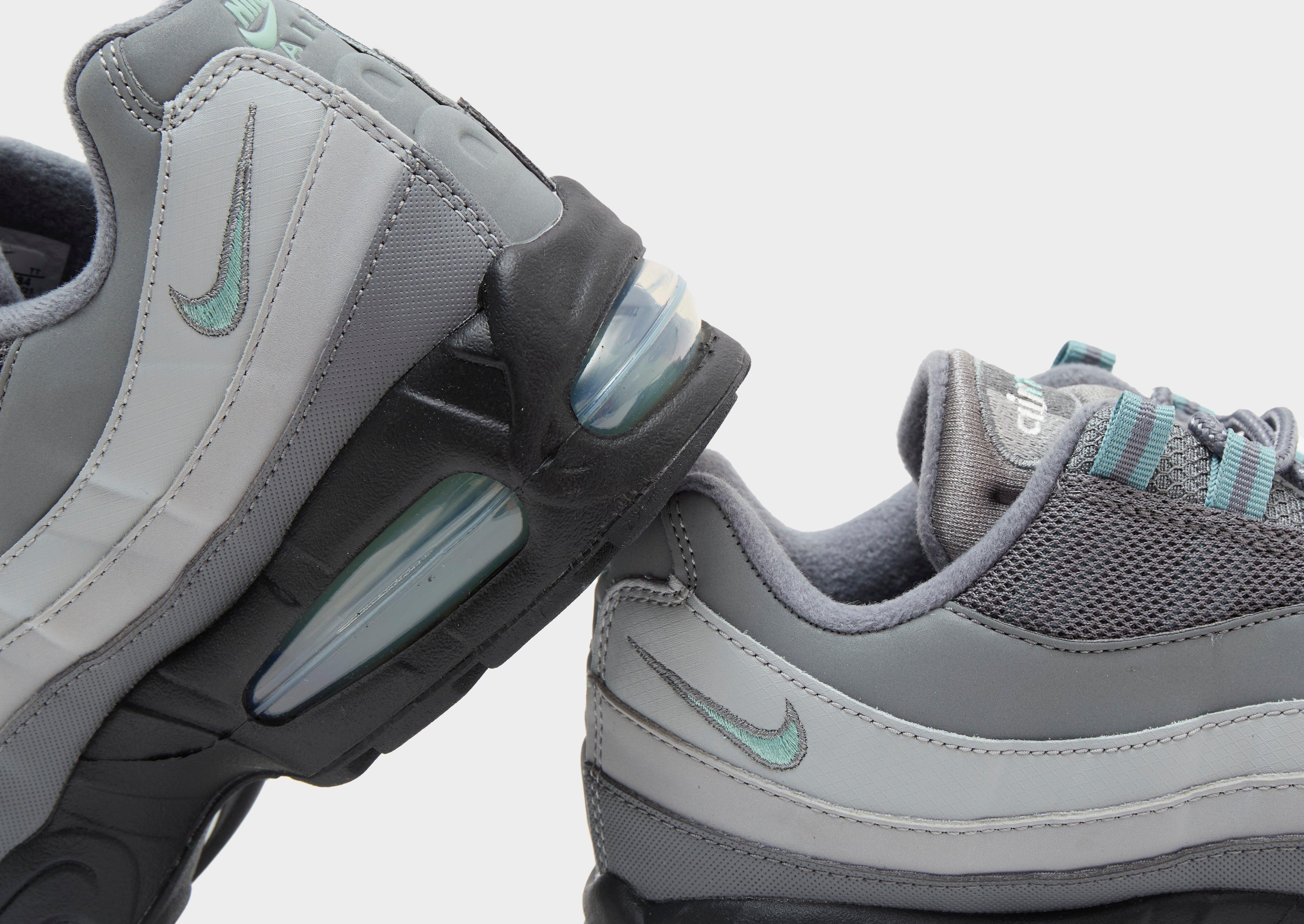 Чоловічі кросівки NIKE AIR MAX 95 IM5987-084 Сірий