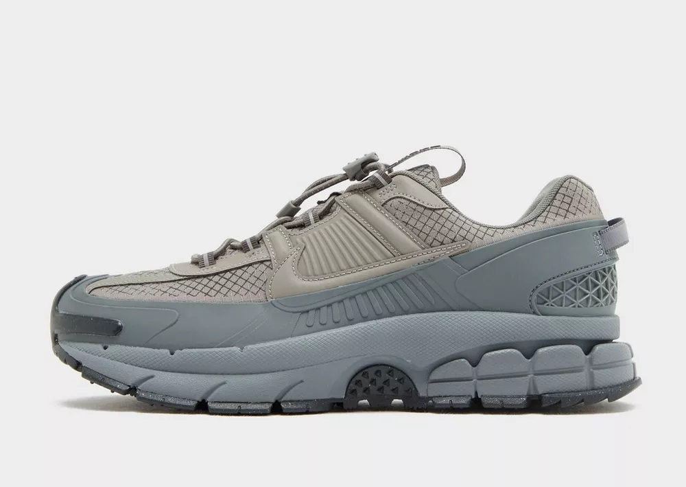 NIKE ZOOM VOMERO ROAM REFLT, фото 1 з 6