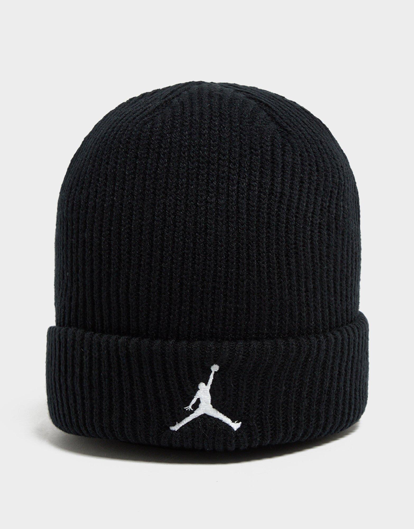 Дамска зимна шапка JORDAN ЗИМНА ШАПКА U J TERRA BEANIE ESS FZ2055-010 Черен