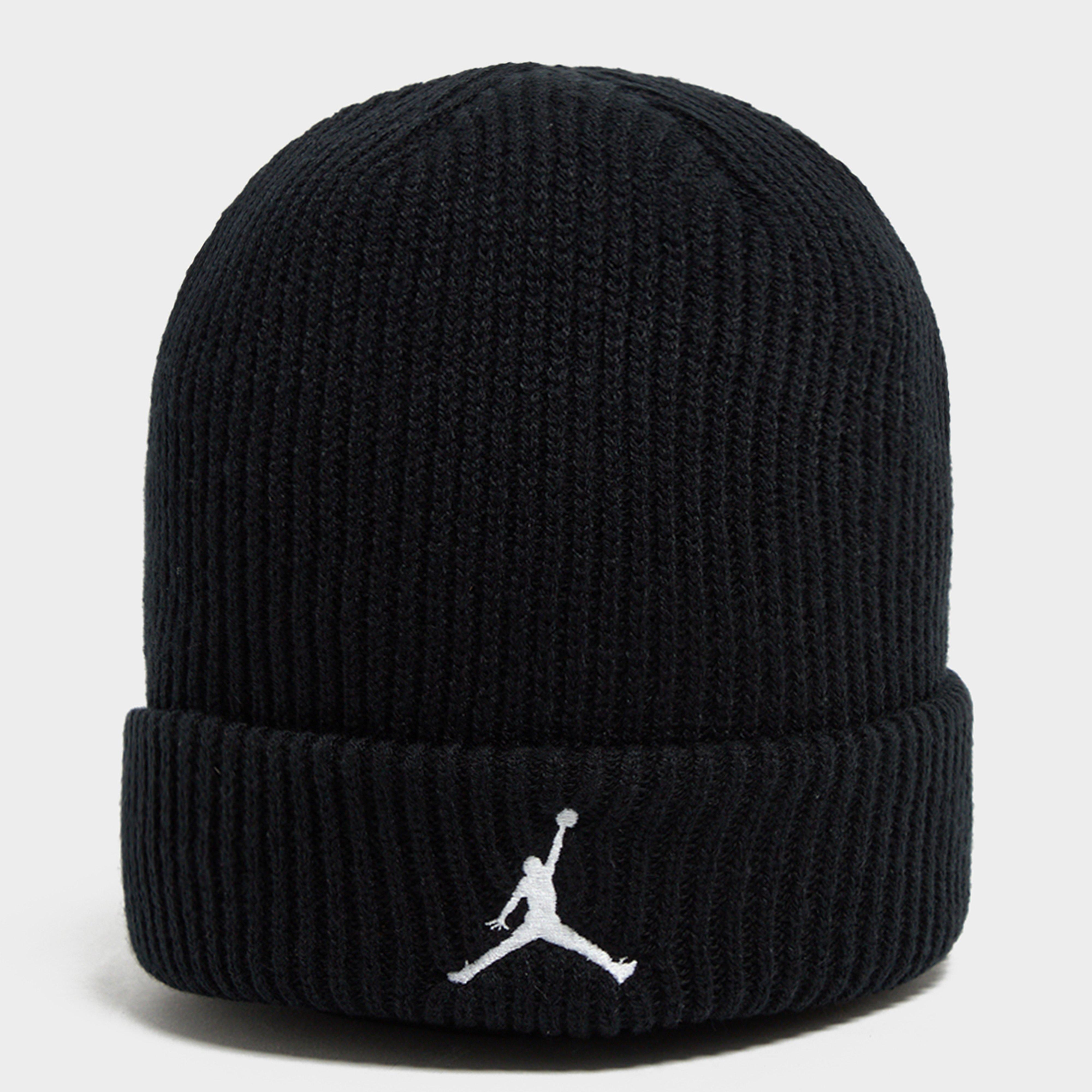 Női téli sapká JORDAN SAPKA TÉLI U J TERRA BEANIE ESS