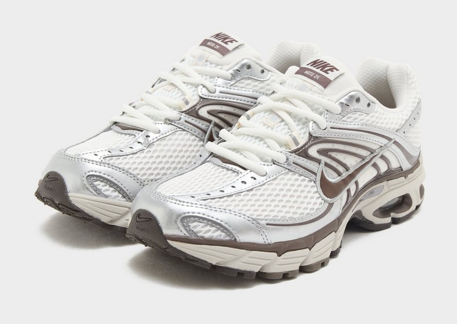 Adidași de damă NIKE W AIR MAX MOTO 2K IO1915-030 Bej