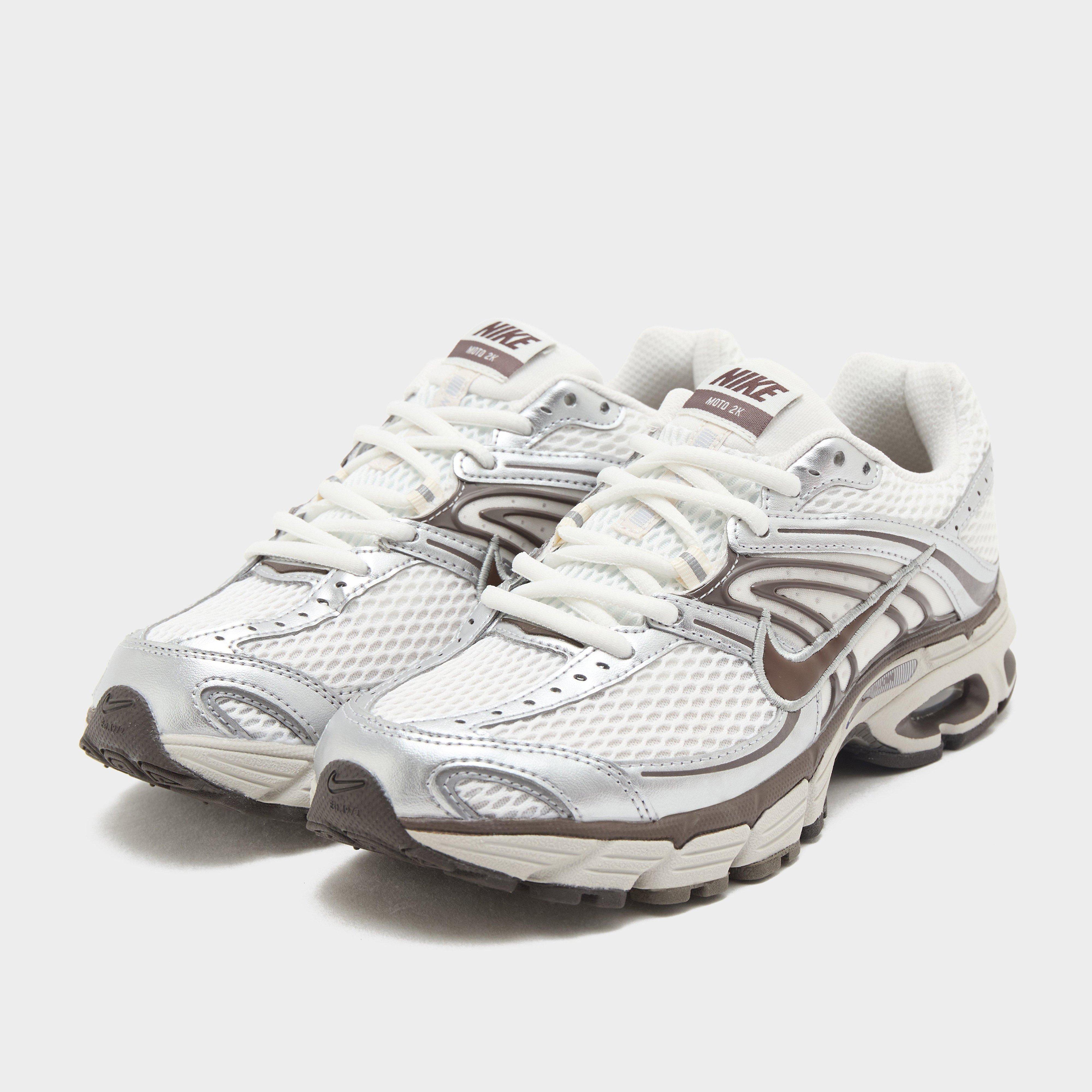 Dámske tenisky NIKE W AIR MAX MOTO 2K