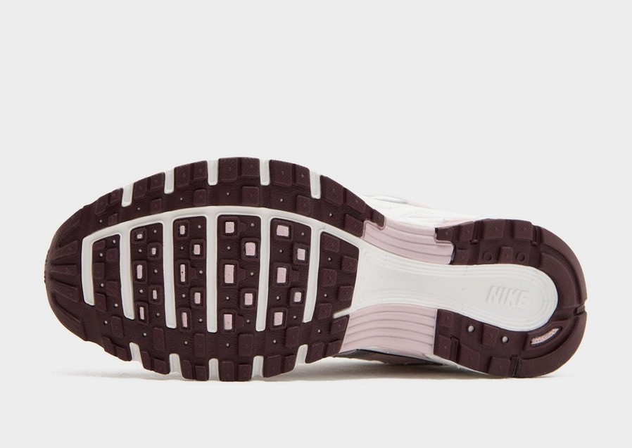Adidași de damă NIKE W P-6000 SE EMEA IM6026-121 Alb